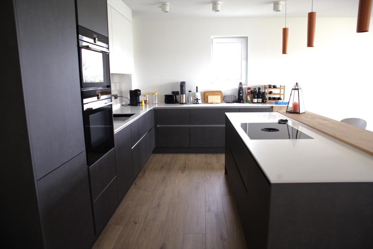 Peaceful Modern 2 Bedroom Penthouse With Nice View Hesperange Екстер'єр фото